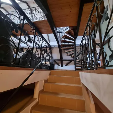 Apartment Galerie Lucia 5 -loft *