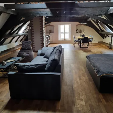 Galerie Lucia 5 -loft