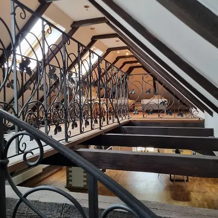 Galerie Lucia 5 -loft