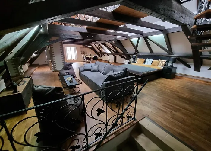 Galerie Lucia 5 -loft *