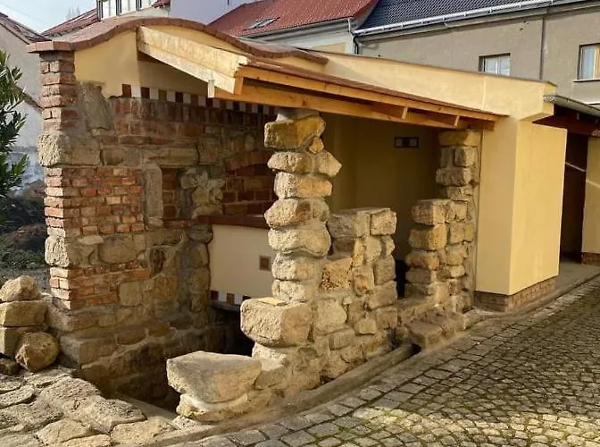 Galerie Lucia 5 -loft Apartment Plzen